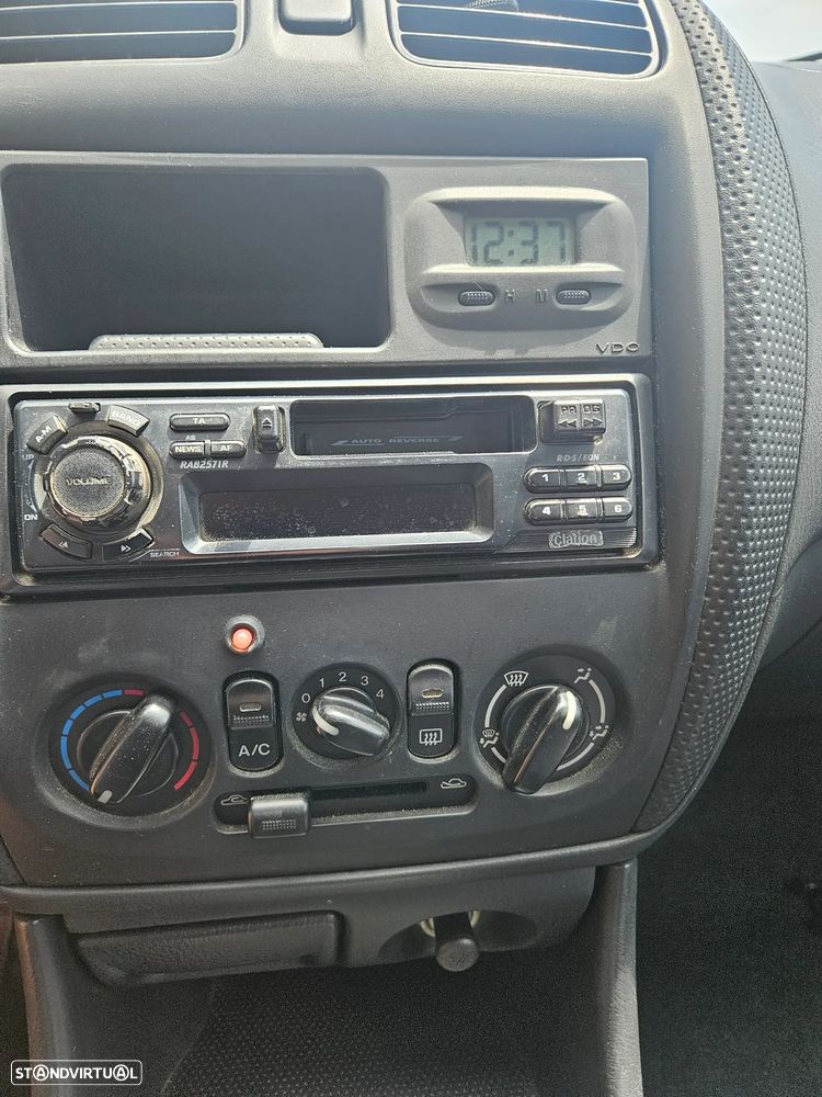 Mazda 323 F 1.5 GLX - 7