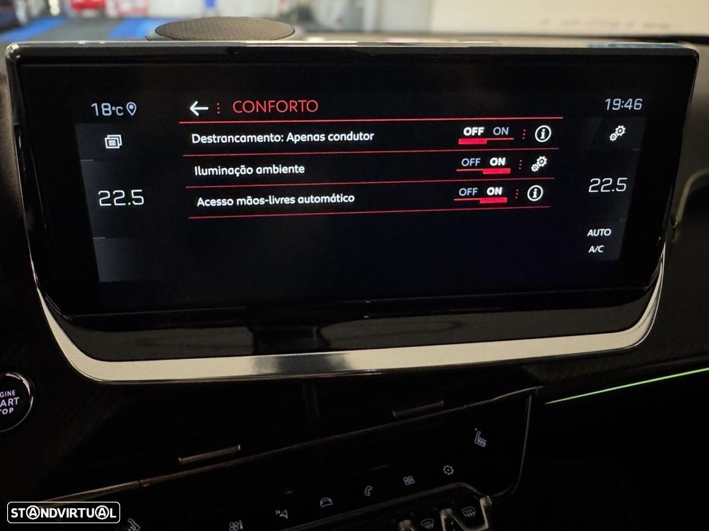 Peugeot 2008 1.2 PureTech GT Pack EAT8 - 26