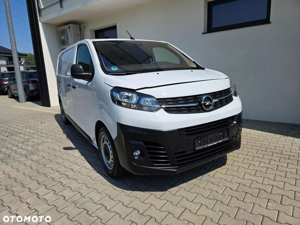 Opel Vivaro - 1