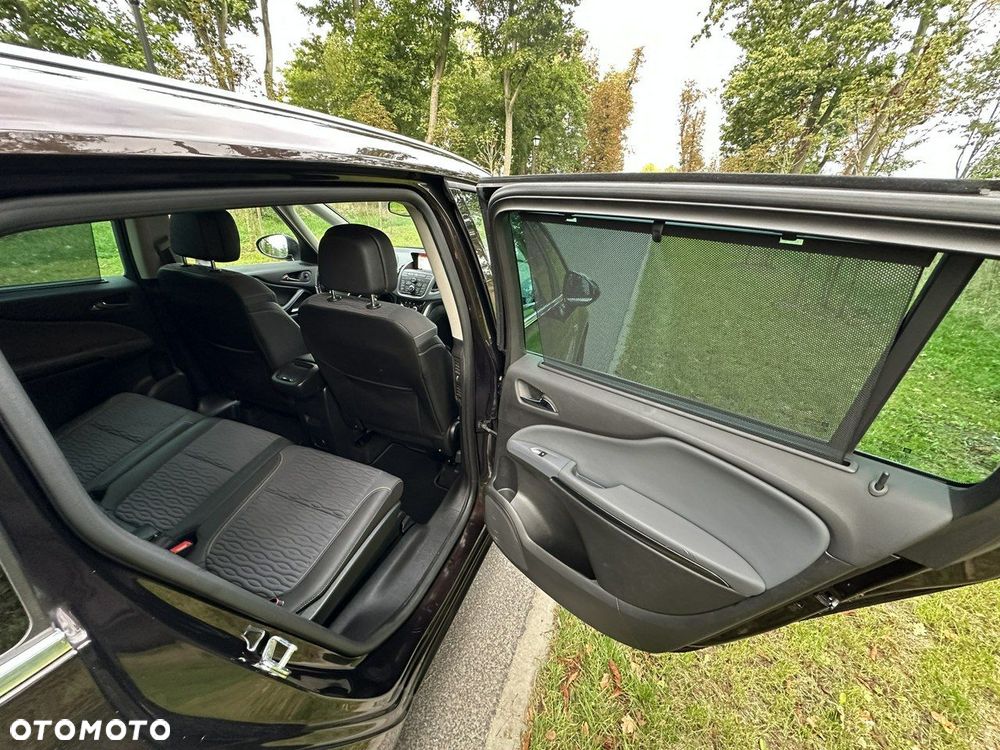 Opel Zafira - 25