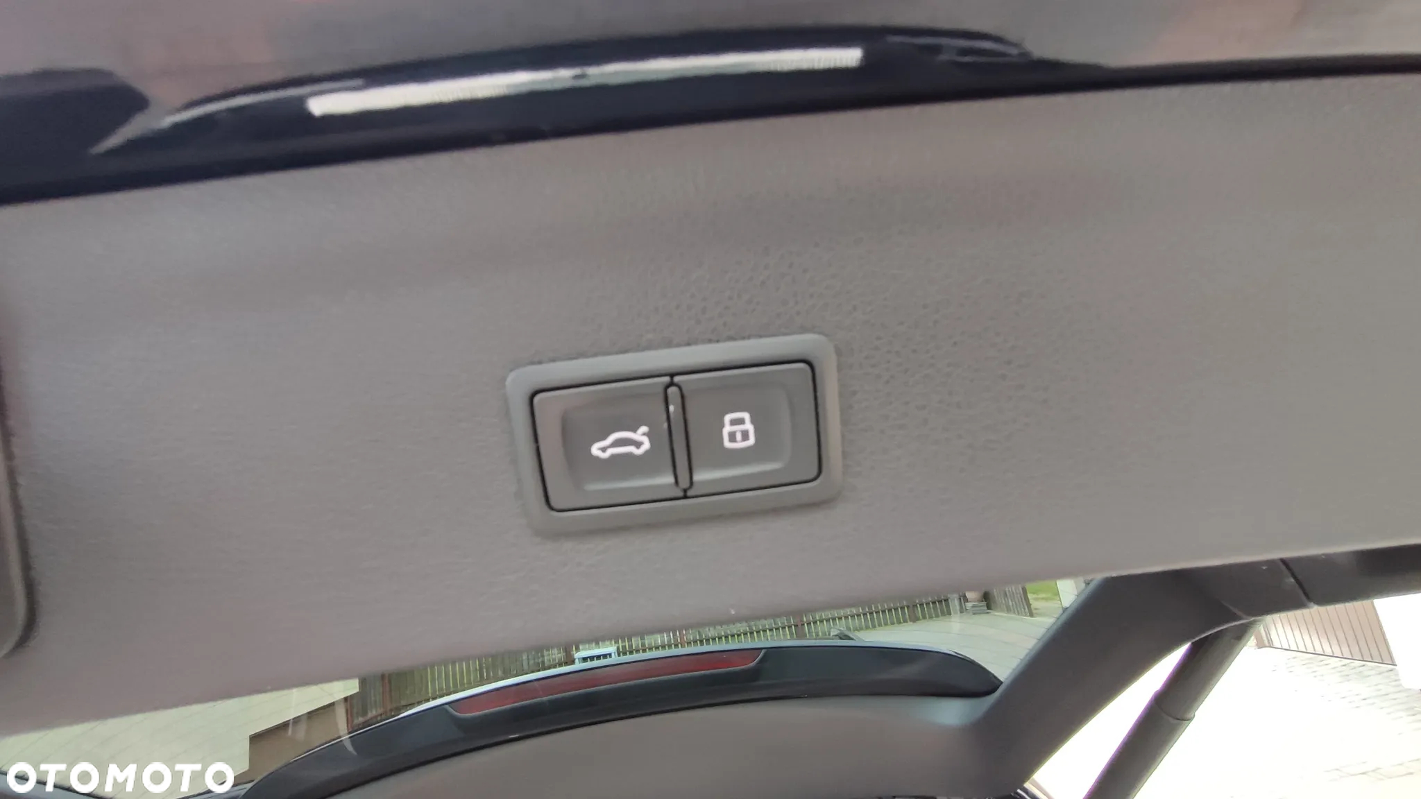 Audi Q3 2.0 TDI S tronic - 24