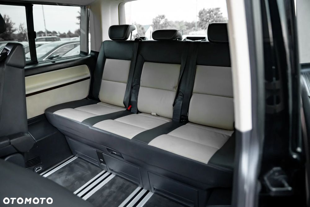 Volkswagen Transporter Multivan DSG BMT Highline - 32