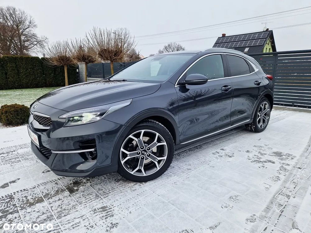 Kia XCeed 1.5 T-GDI OPF PLATINUM EDITION - 4