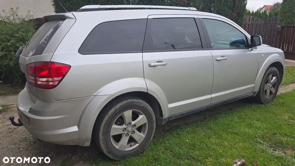 Dodge Journey - 10