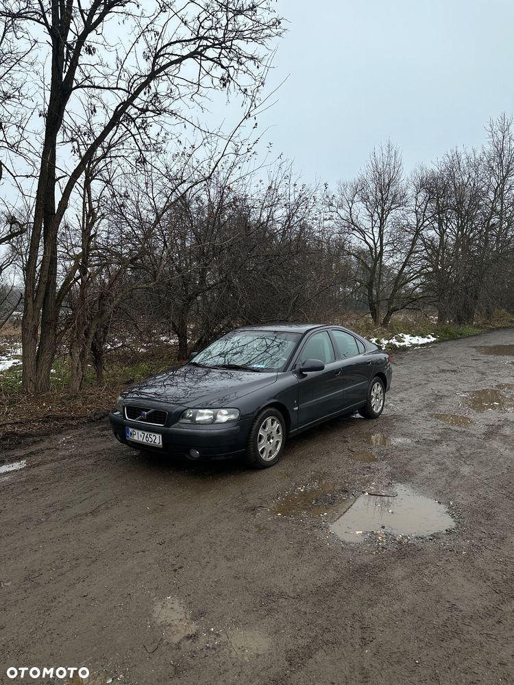 Volvo S60 2.4 - 10