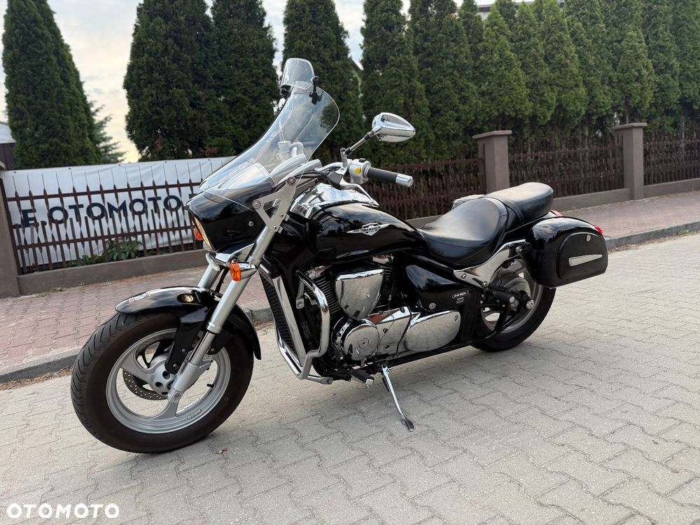 Suzuki Intruder - 18