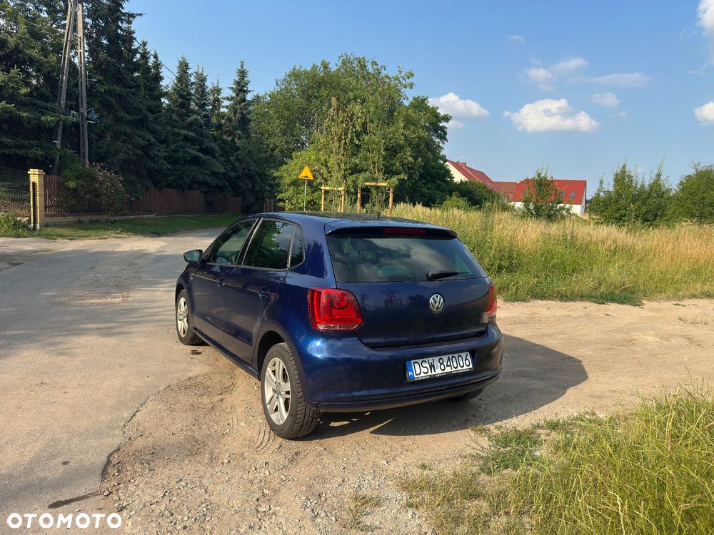 Volkswagen Polo - 2