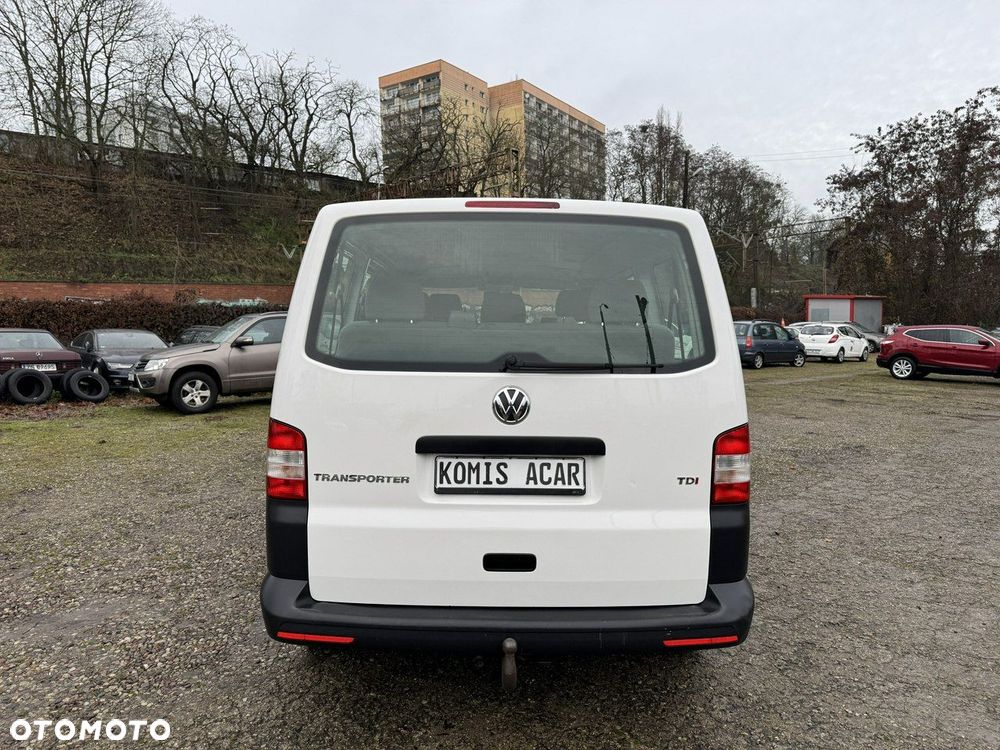 Volkswagen Transporter - 9