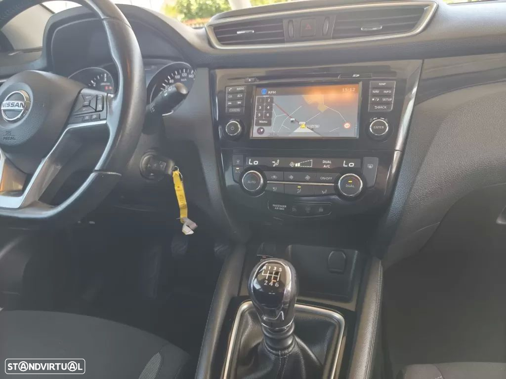 Nissan Qashqai 1.5 dCi Acenta - 11