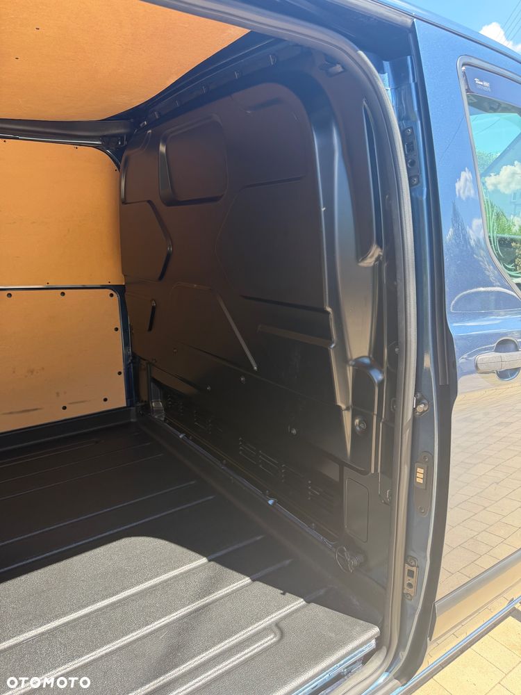 Ford Transit Custom - 14