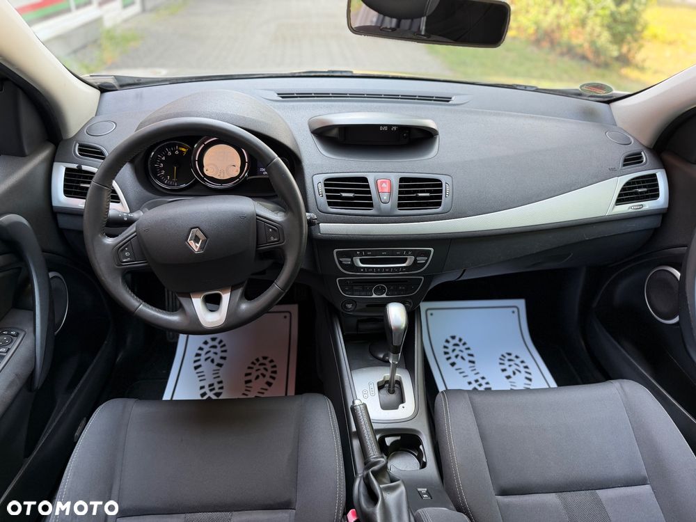 Renault Megane 2.0 140 CVT Luxe - 24