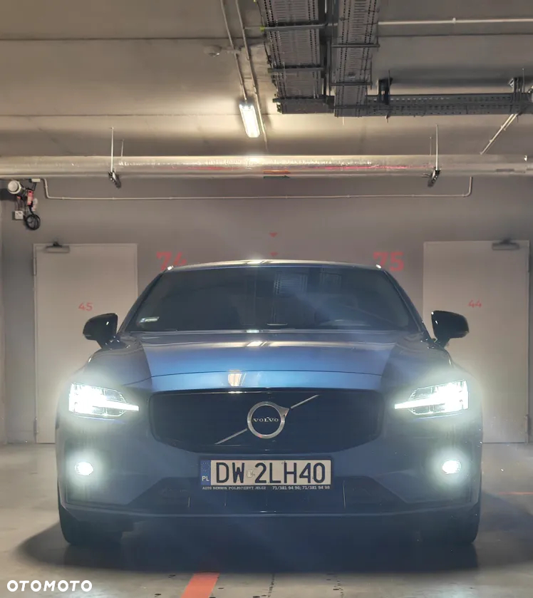 Volvo S60 B5 B AWD R-Design - 5