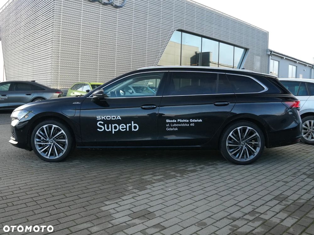 Skoda Superb 1.5 TSI Plug-in Hybrid L&K DSG - 10