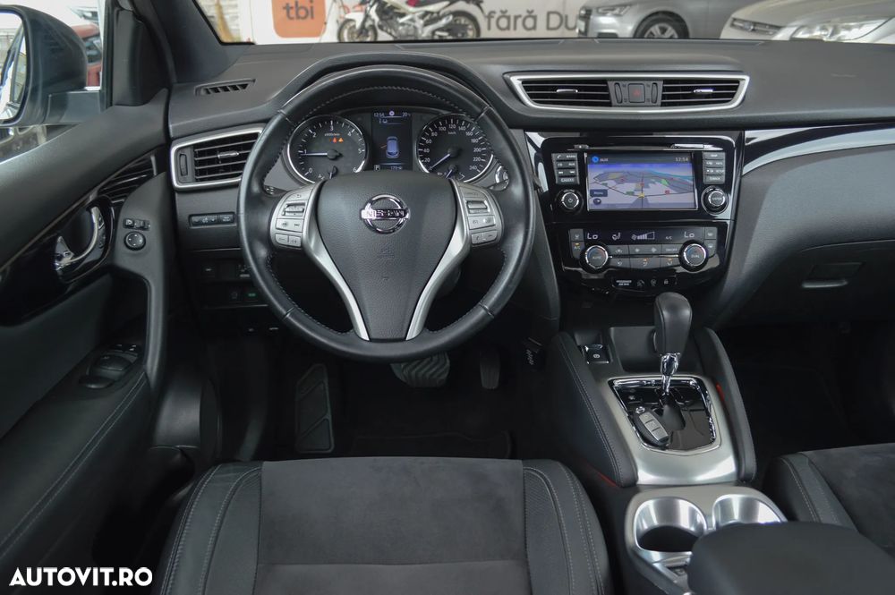 Nissan Qashqai 1.6 DCI Xtronic TEKNA - 33