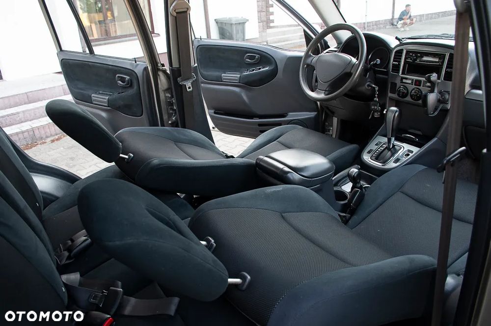 Suzuki Grand Vitara - 11