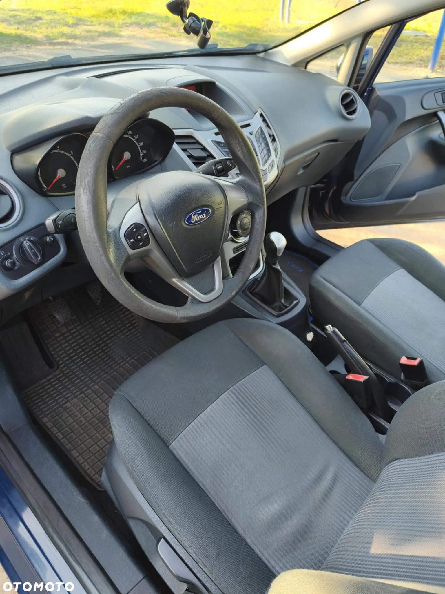 Ford Fiesta - 7