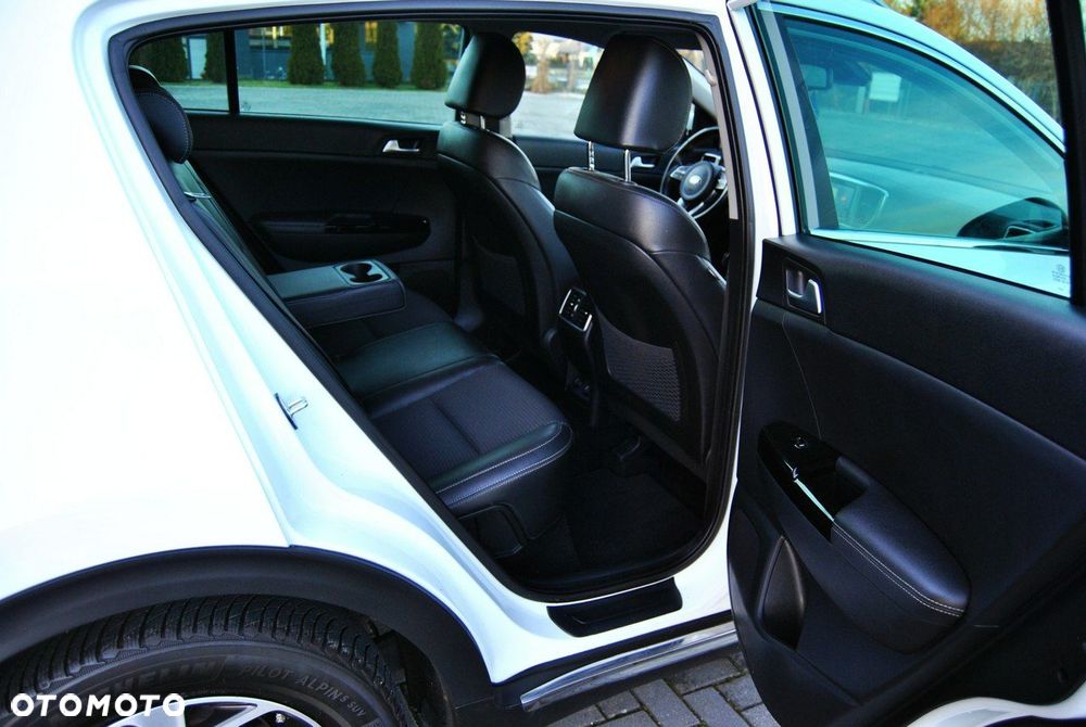 Kia Sportage 1.6 CRDI AWD VISION - 12