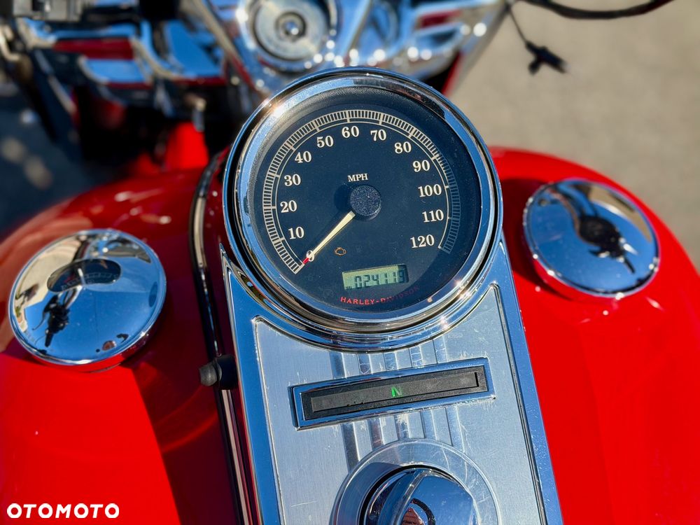 Harley-Davidson Touring Road King - 14