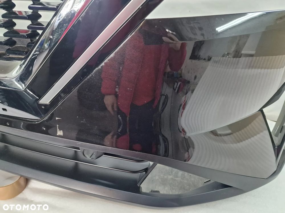 NISSAN QASHQAI 3 III 21- ZDERZAK PRZEDNI PRZÓD + GRILL / ATRAPA POD KAMERĘ , NR 620226UA0H , NR AUKCJI NZ1358 - 29