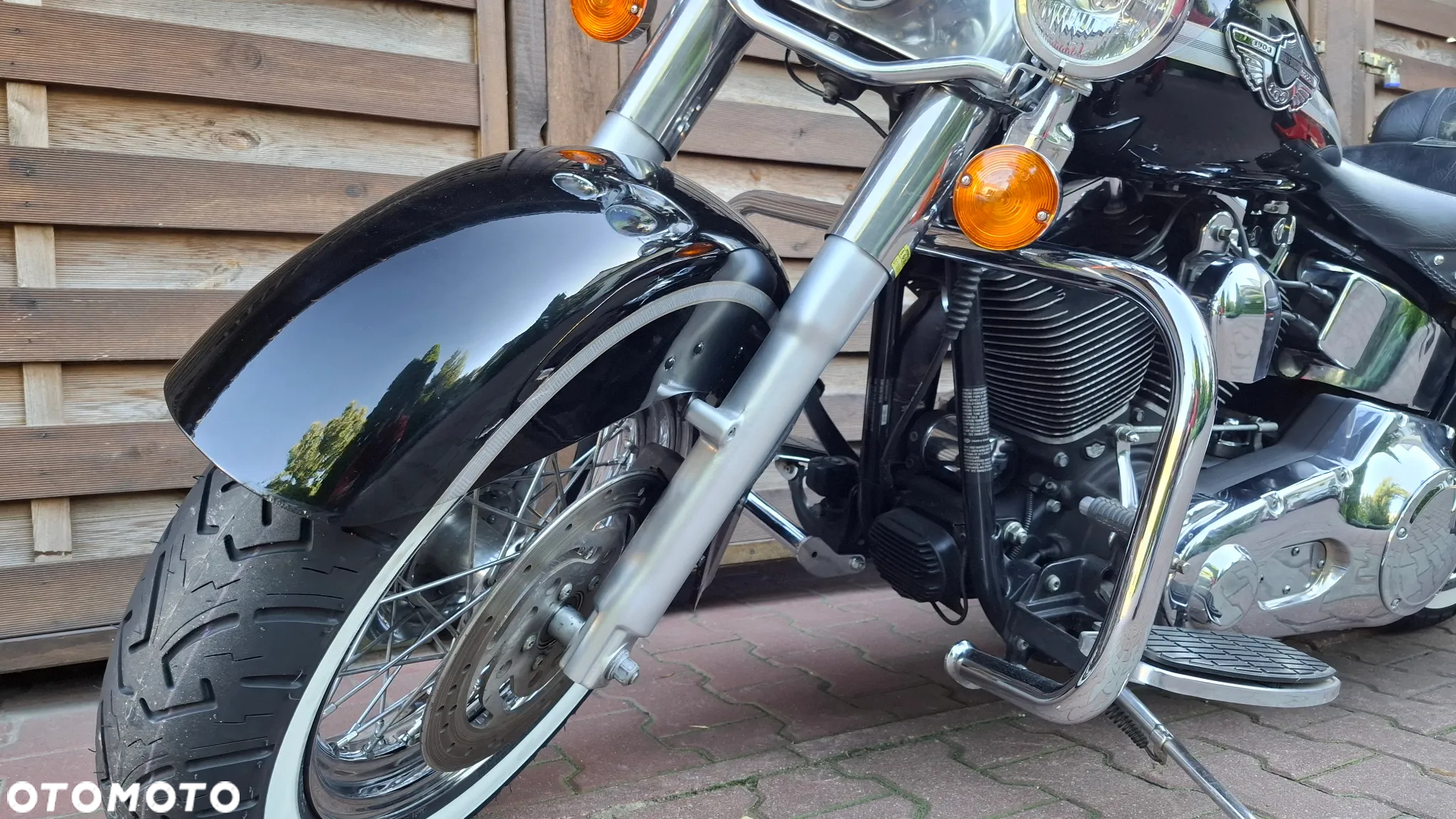 Harley-Davidson Softail Heritage Classic - 23