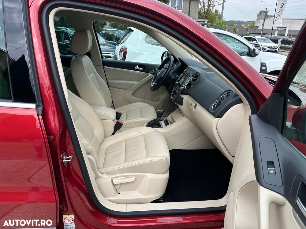Volkswagen Tiguan 2.0 TDI DPF 4Motion BlueMotion Technology DSG Sport & Style - 15