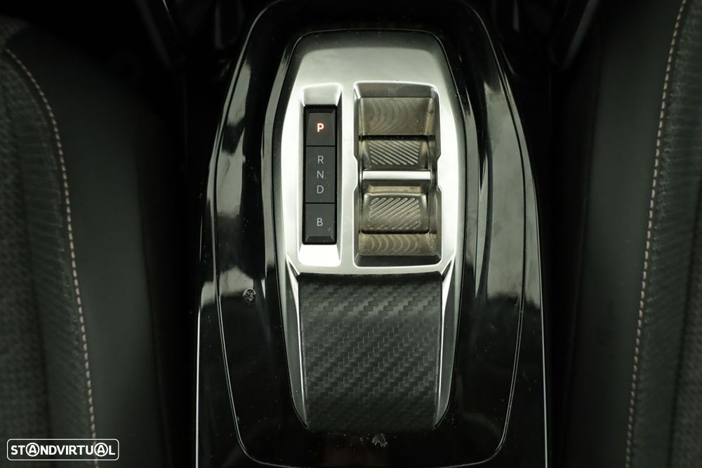 Peugeot e-208 51 kWh Allure - 15