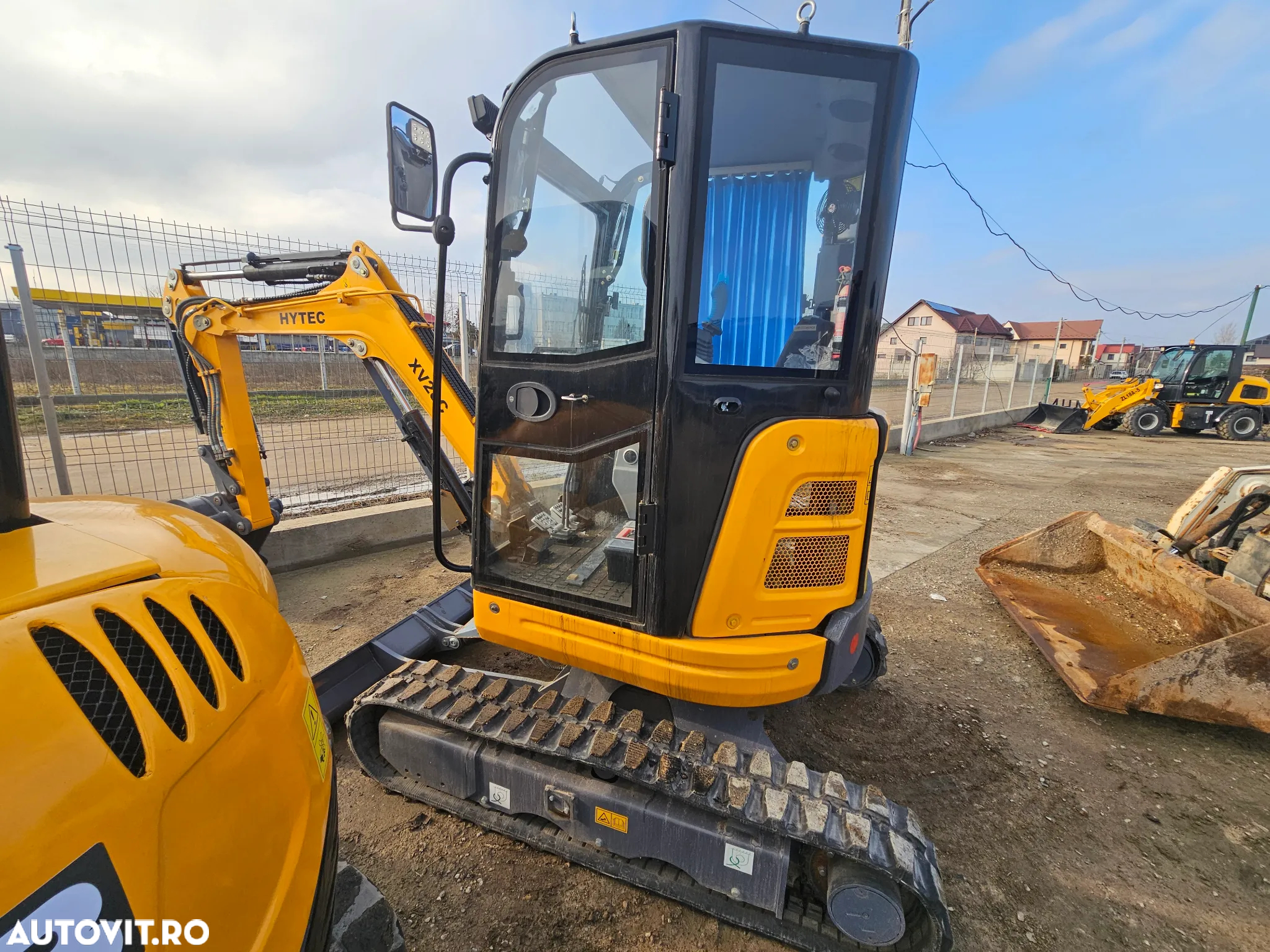 Hitachi Hytec XV28C miniexcavator compact excavator mic senile - 3