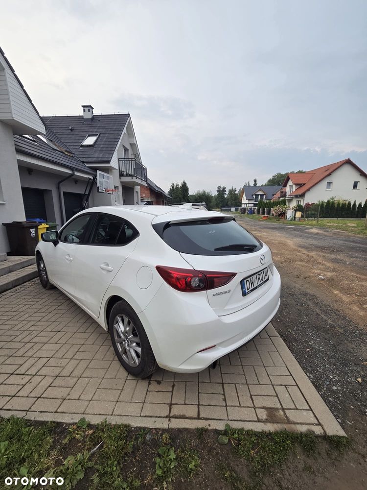 Mazda 3 - 4