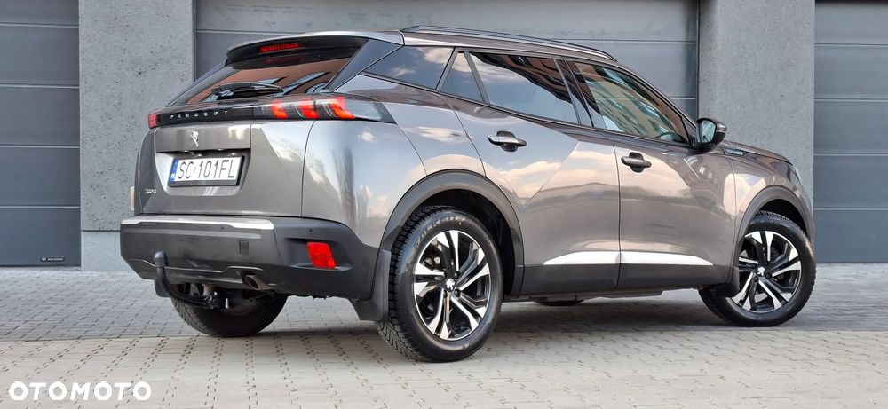 Peugeot 2008 1.5 BlueHDi Allure S&S - 9