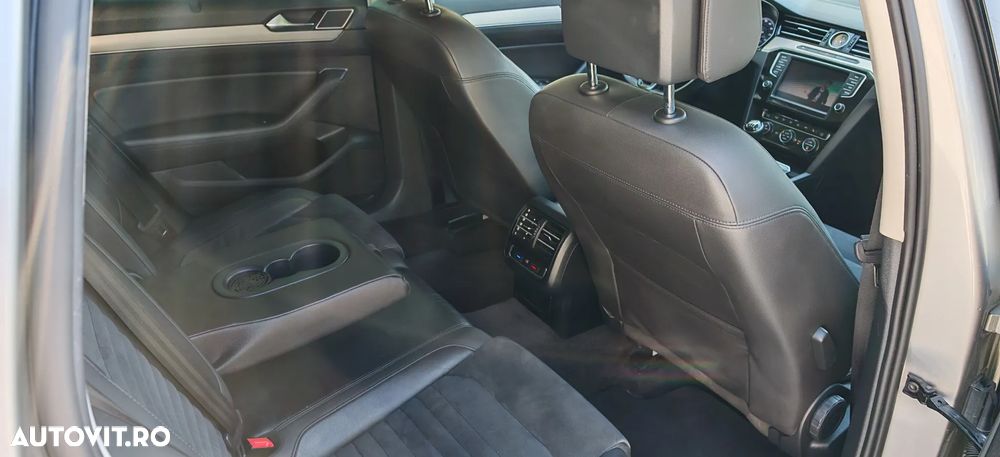 Volkswagen Passat Variant 2.0 TDI Comfortline - 9