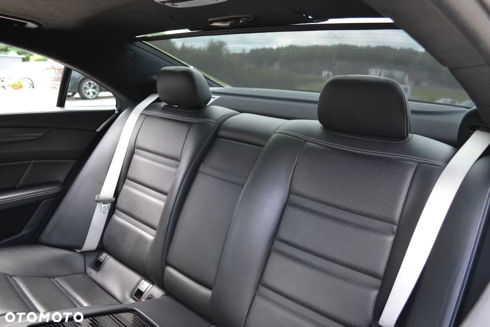 Mercedes-Benz CLS - 32