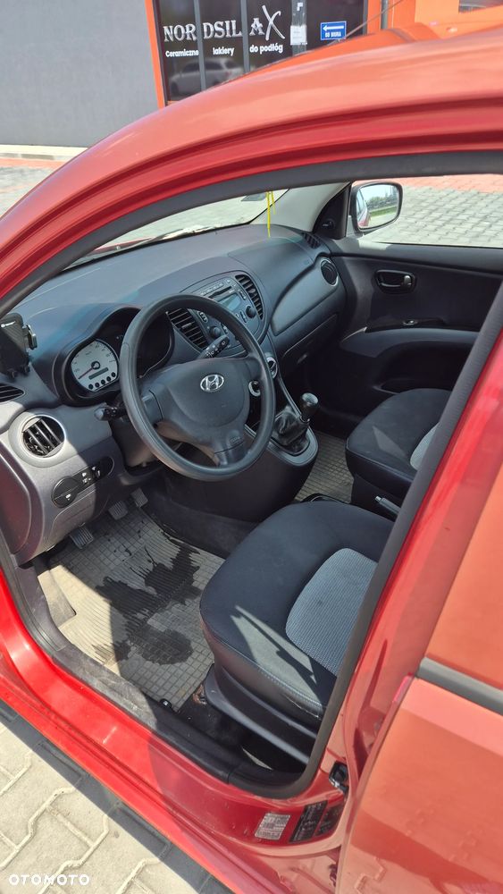 Hyundai i10 1.1 Classic + - 21