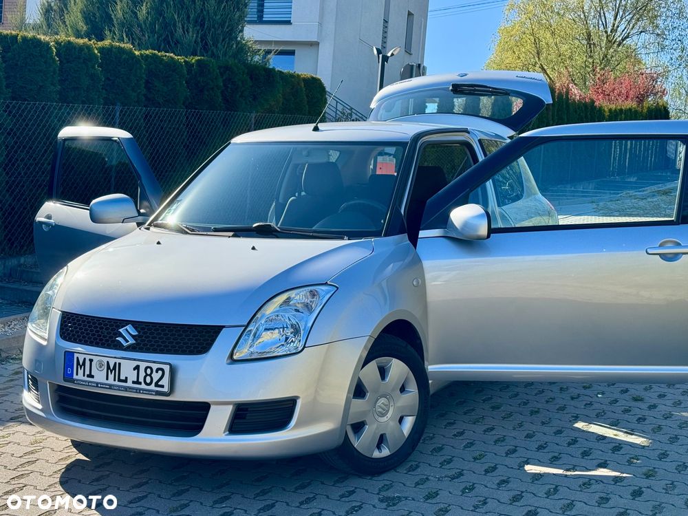 Suzuki Swift 1.3 Comfort - 24
