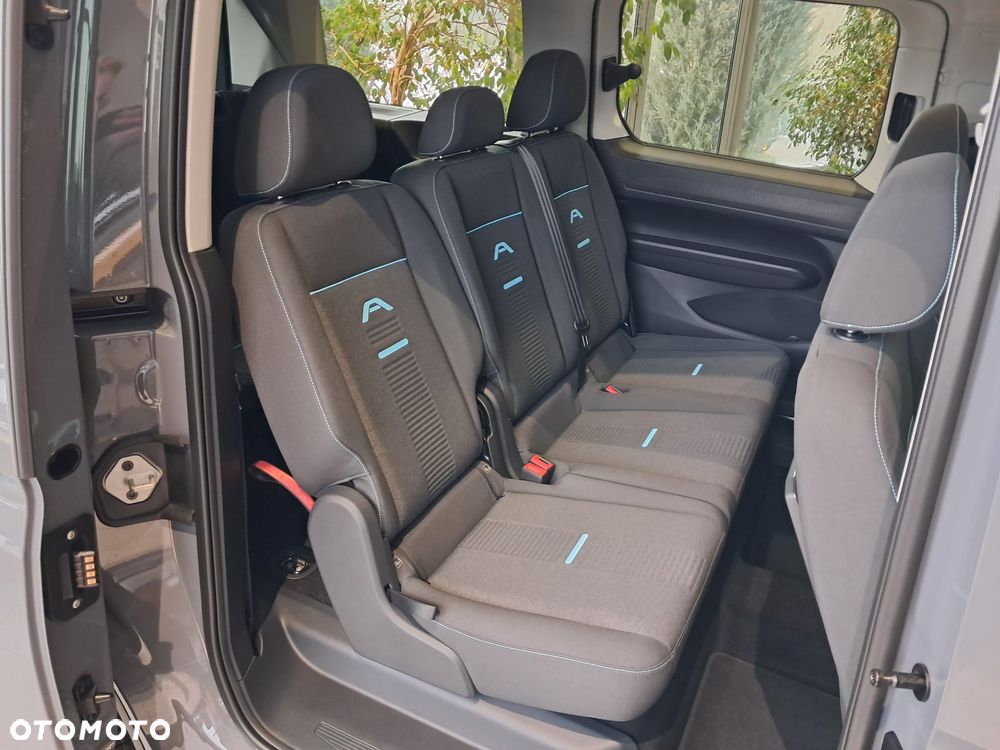 Ford Tourneo Connect Grand 2.0 EcoBlue Active - 16