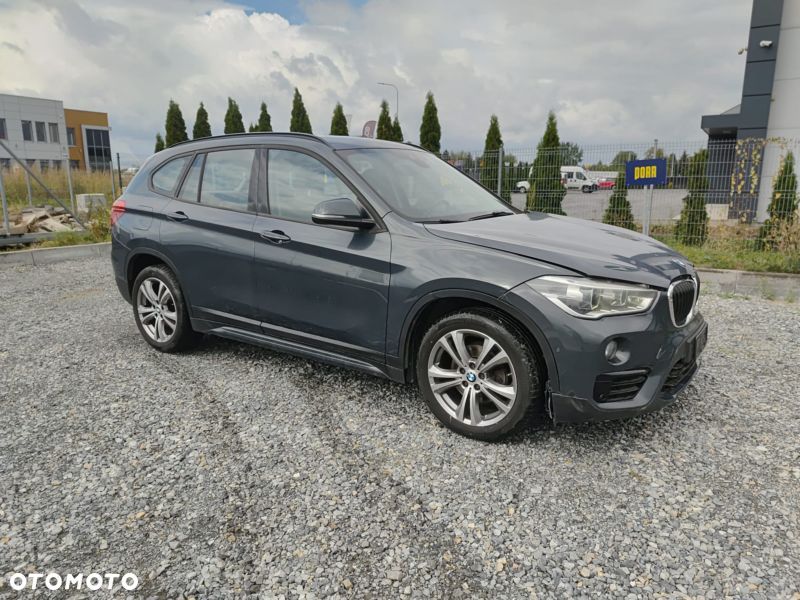 BMW X1 sDrive18i - 5