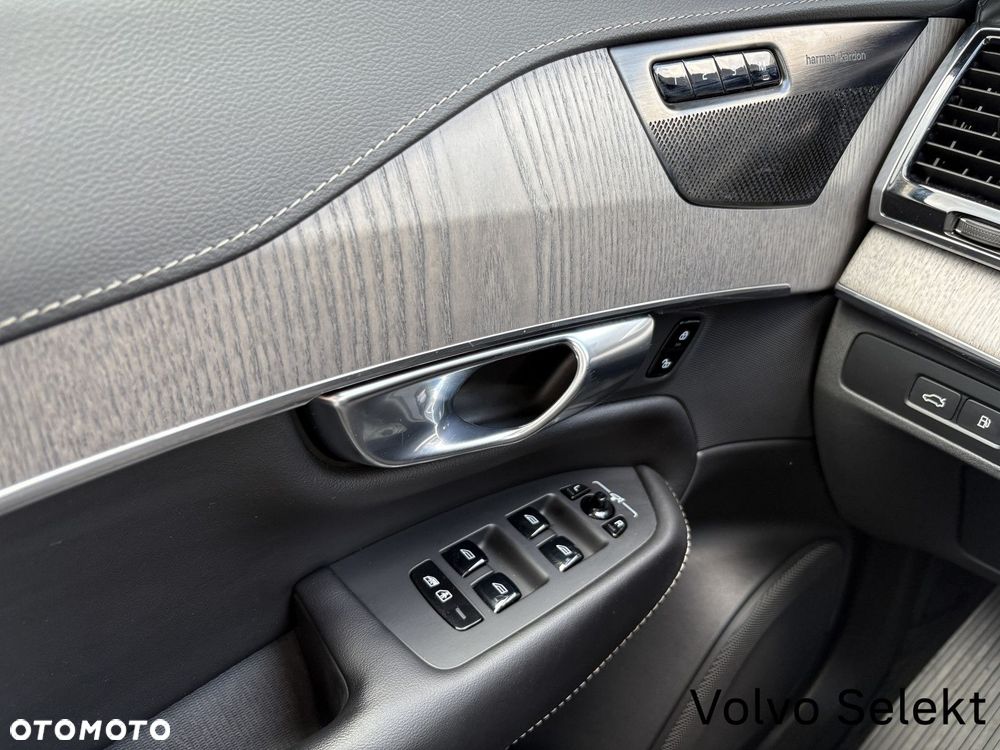 Volvo XC 90 - 20