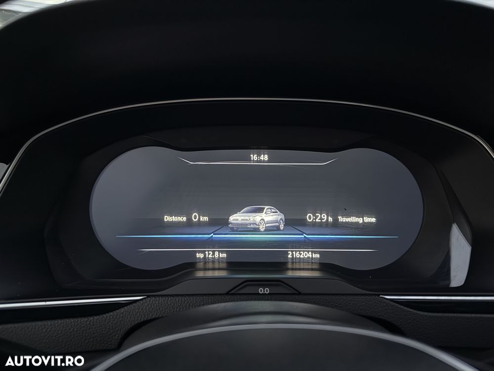 Volkswagen Passat 2.0 TDI DSG Highline - 15