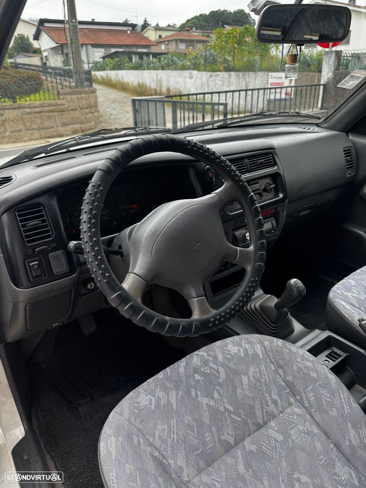 Mitsubishi L200 2.5 TD CD - 10