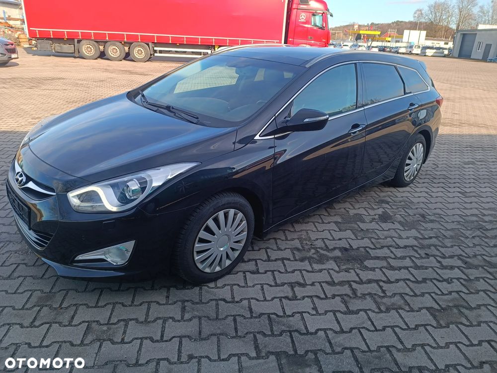Hyundai i40 - 1