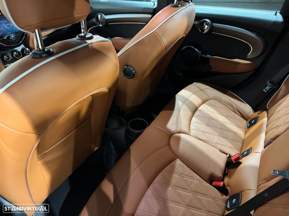 MINI 5 Portas Cooper Premium Yours Auto - 13