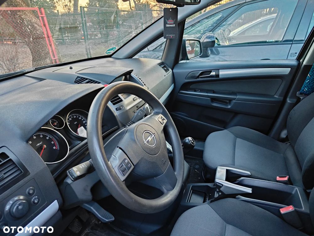 Opel Zafira 1.8 - 22