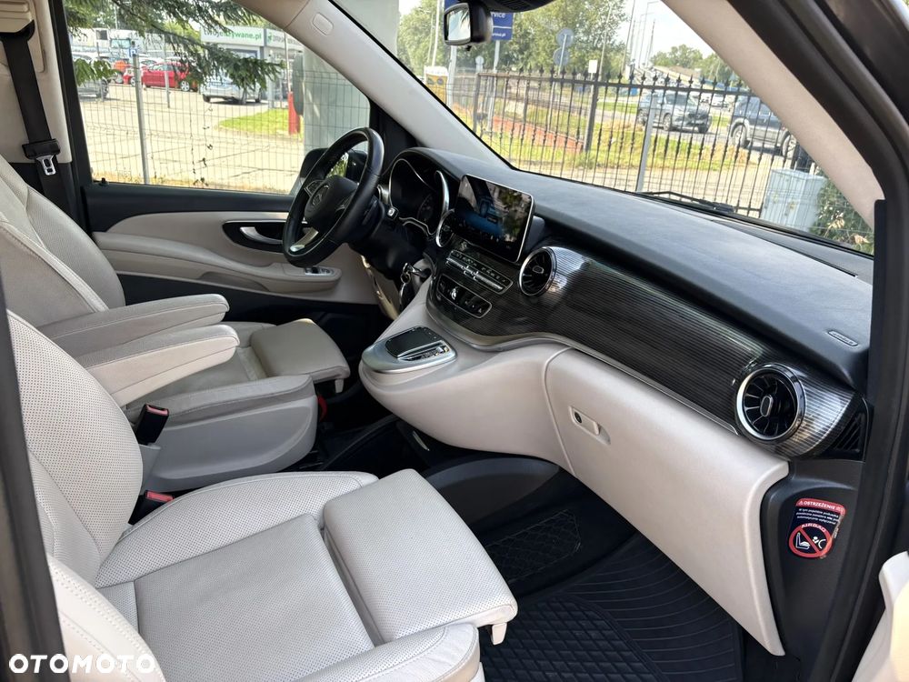 Mercedes-Benz Klasa V 300 d 4-Matic Avantgarde 9G-Tronic (d³ugi) - 30