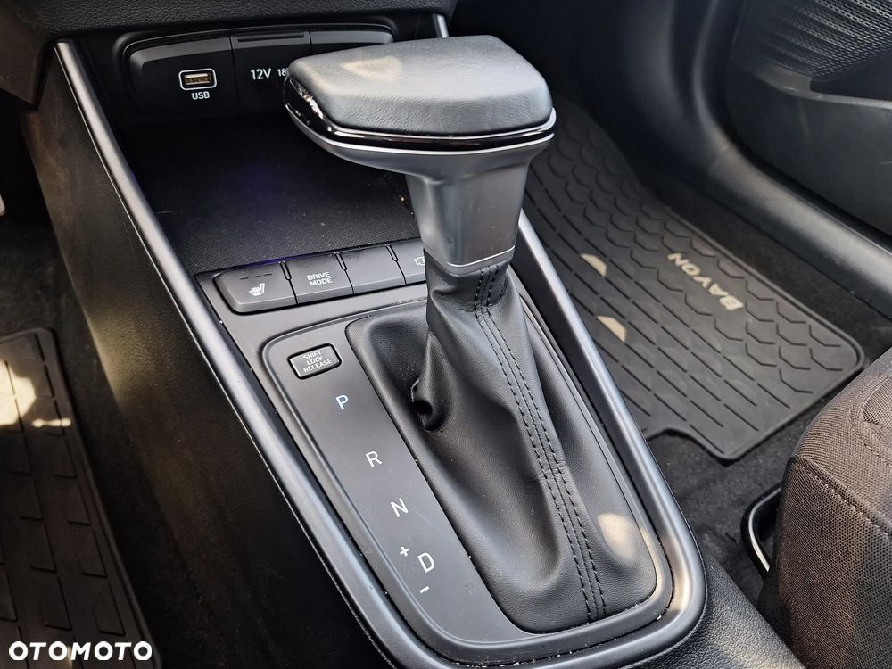 Hyundai Bayon 1.0 T-GDI Smart DCT - 20