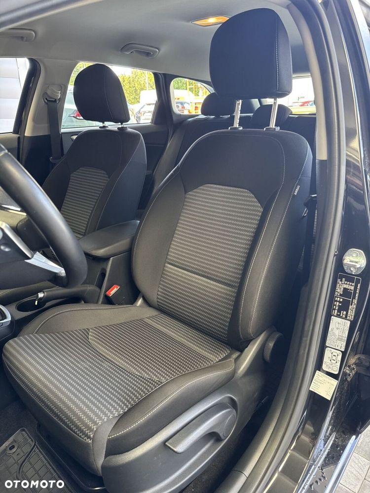 Kia Ceed 1.5 T-GDI M DCT - 15