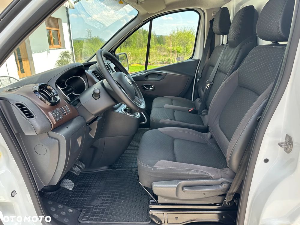 Renault Trafic - 10