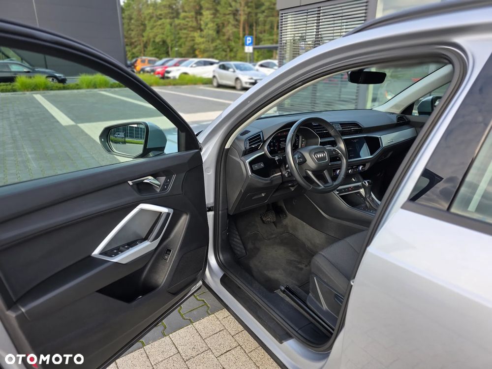 Audi Q3 35 TDI S tronic - 16