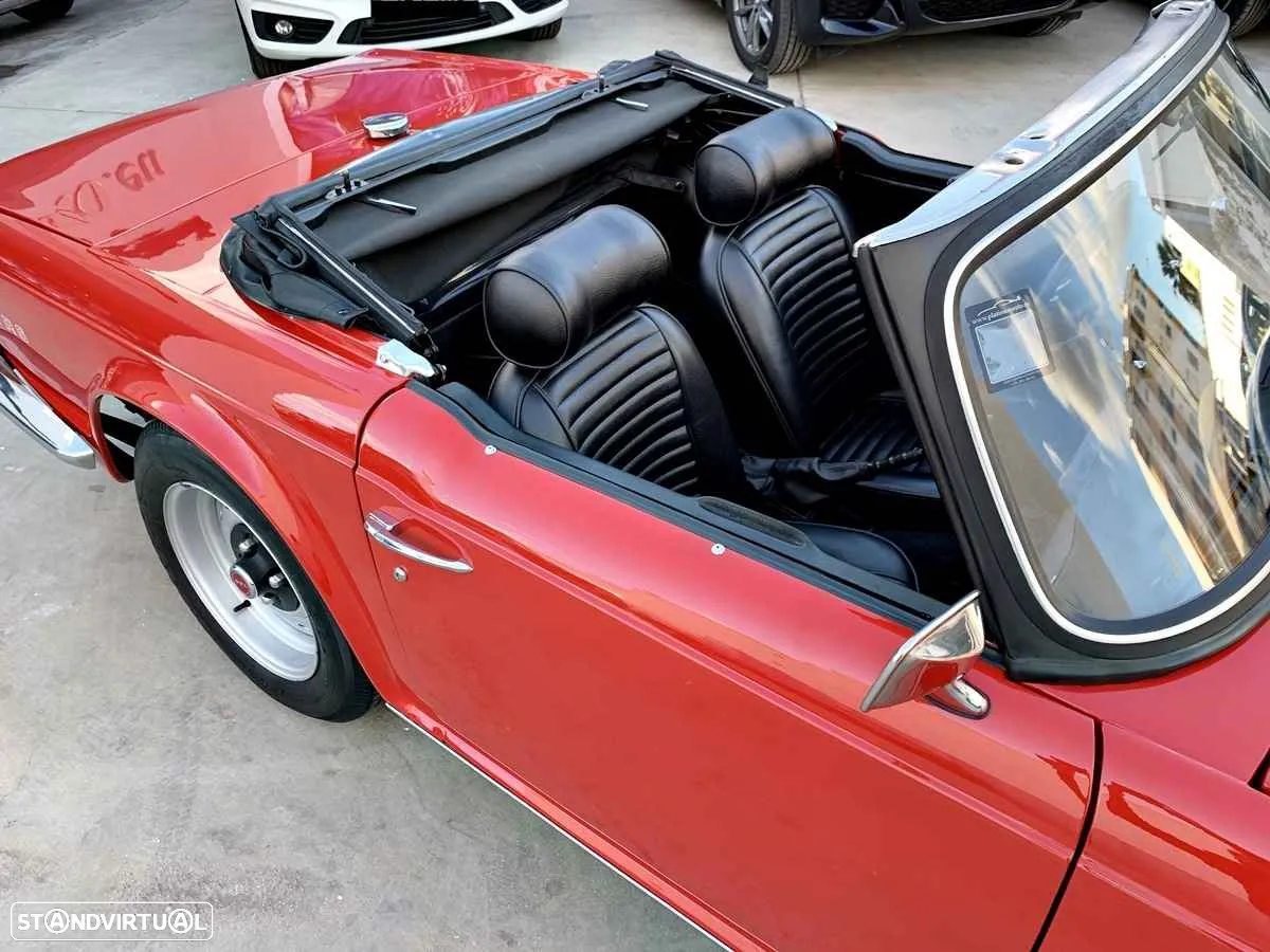 Triumph TR6 - 41