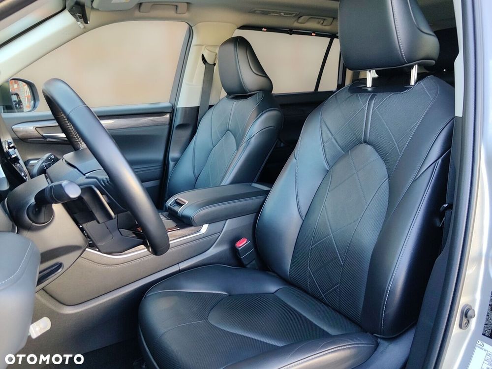 Toyota Highlander - 13