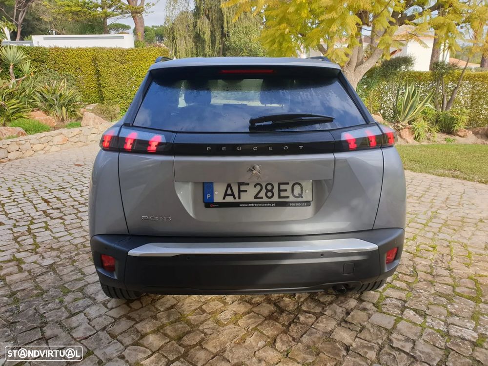 Peugeot 2008 1.2 PureTech Allure - 5