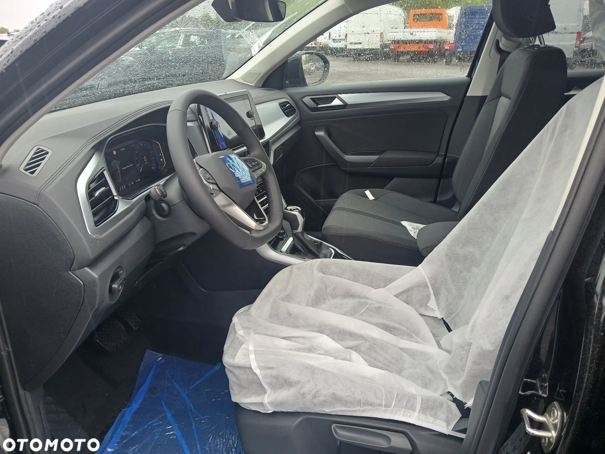Volkswagen T-Roc 1.5 TSI Life Plus DSG - 12